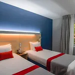 Holiday Inn Express Paris-Canal De La Villette