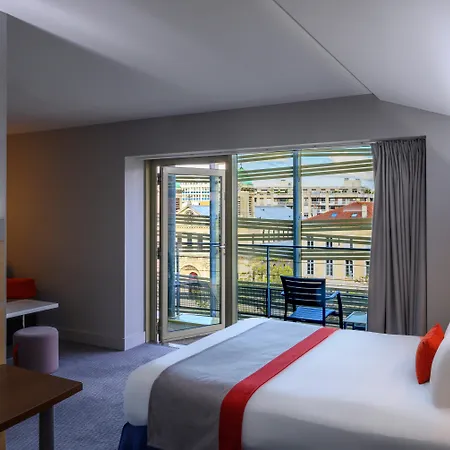 Express Paris-canal De La By Ihg 3* Parigi