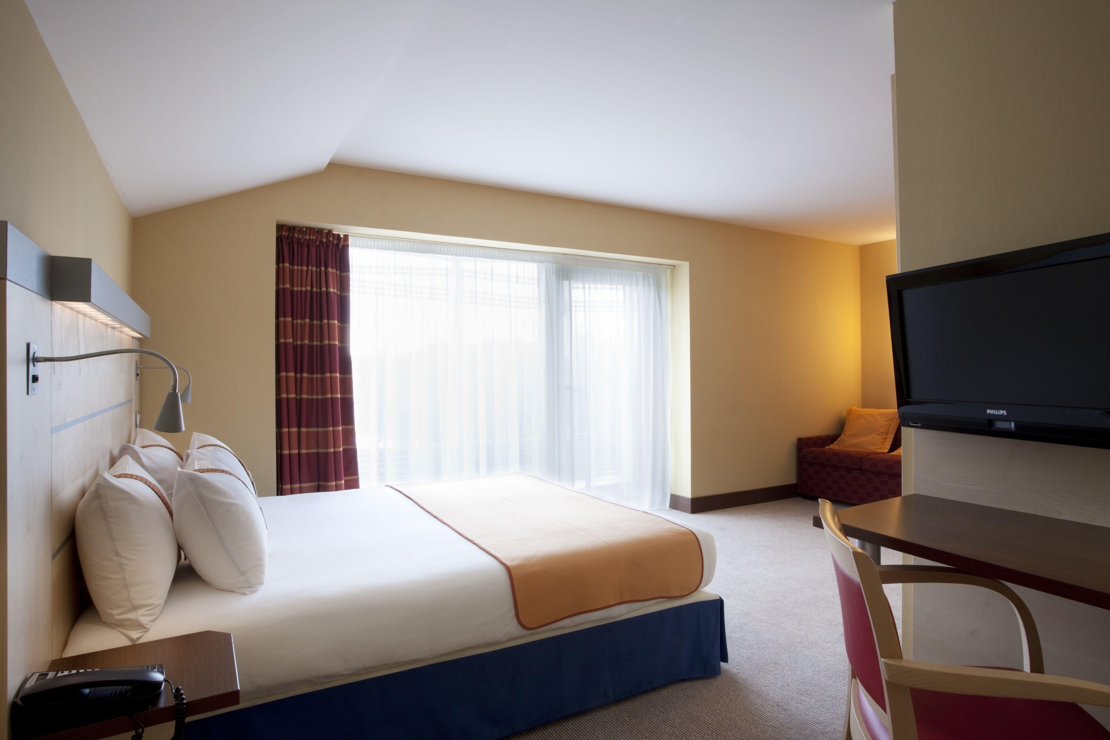 Express Paris-canal De La By Ihg 3* Parigi